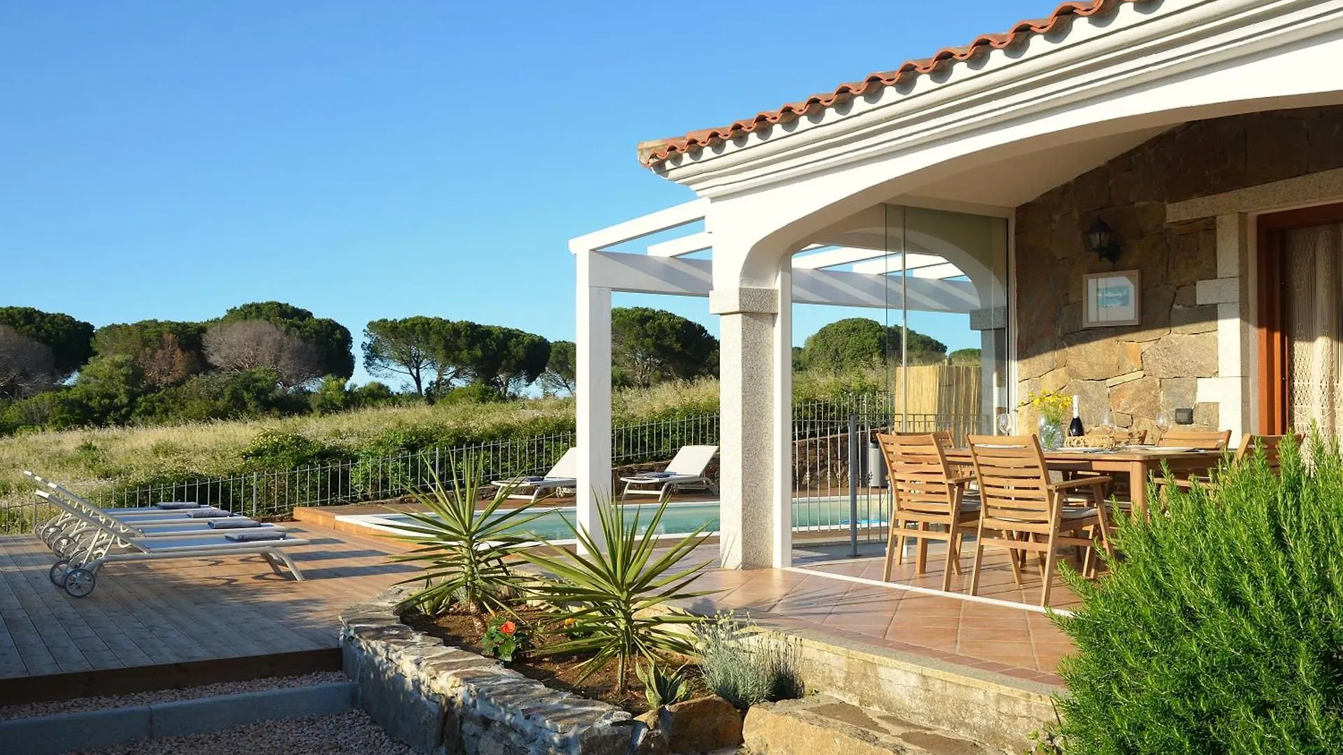 Villa Allegria, Romantic Luxury 300M From The Beach, Heated Pool, Firepit And Sauna Tanaunella